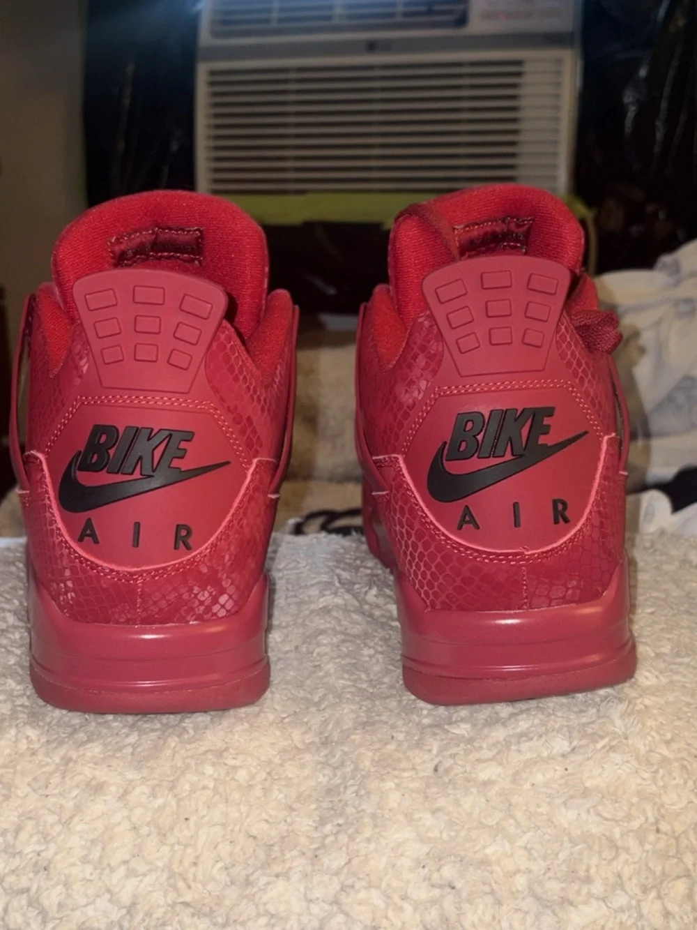 Jordan 4 Nigel Sylvester Red size 12
